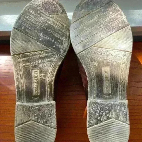 Josef Seibel Woman’s Sienna 96 Soft Washed Camel Loafer Shoe - Picture 7 of 10